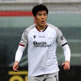 「なぜモンゴル戦に出場させた!?」冨安健洋の“無駄な勝利”への起用に、ボローニャ指揮官が怒り心頭！ – サッカーダイジェストWeb