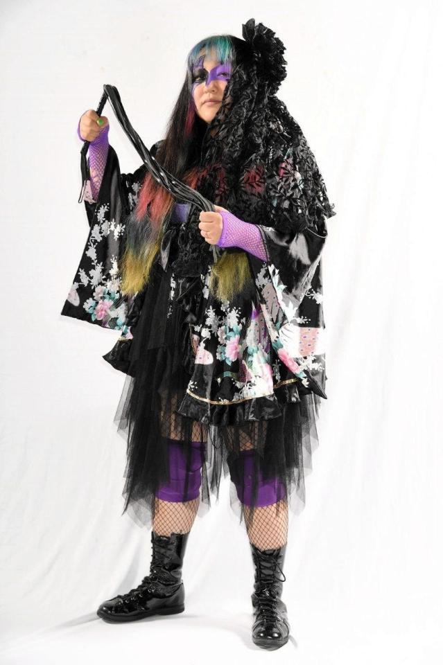 大仁田新団体ＦＭＷ－Ｅ旗揚げ戦で世界初“凶器投げ銭デスマッチ”ミス・モンゴル参戦名乗り – デイリースポーツ