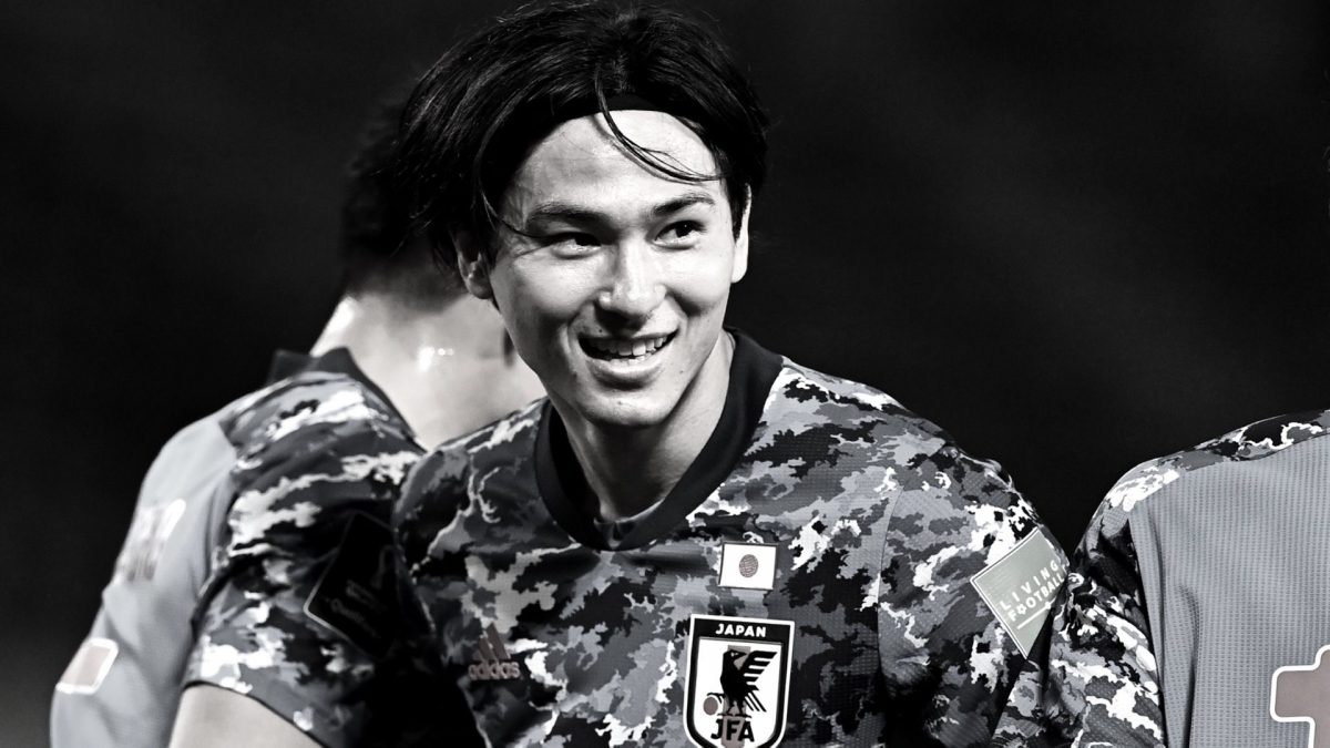 決定的な問題は左サイド長友と南野の関係にあり。日本代表はＦホッケー的なサッカーに陥っていた（杉山茂樹） – Yahoo!ニュース – Yahoo!ニュース